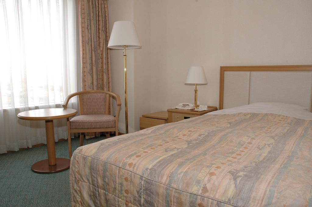 Grand Hotel New Oji Tomakomai Exterior photo