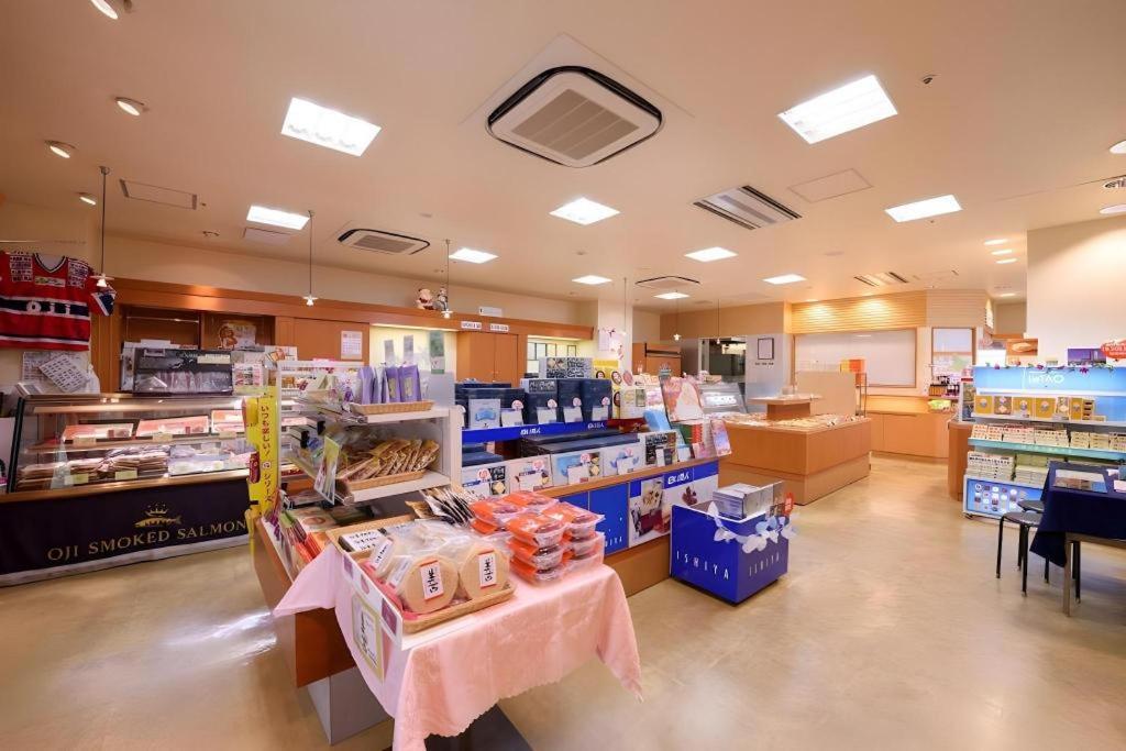 Grand Hotel New Oji Tomakomai Exterior photo
