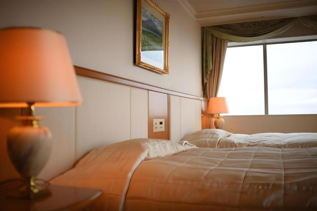 Grand Hotel New Oji Tomakomai Exterior photo