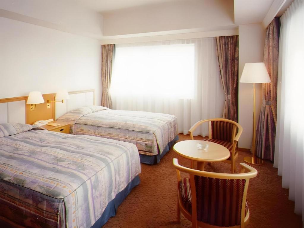 Grand Hotel New Oji Tomakomai Exterior photo
