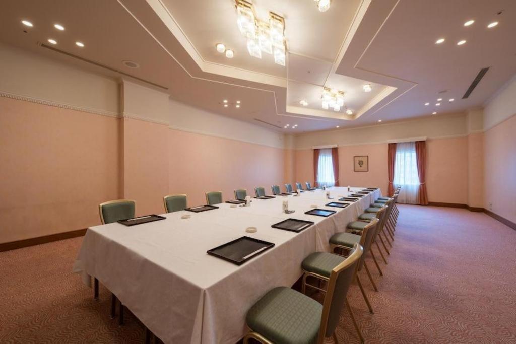 Grand Hotel New Oji Tomakomai Exterior photo