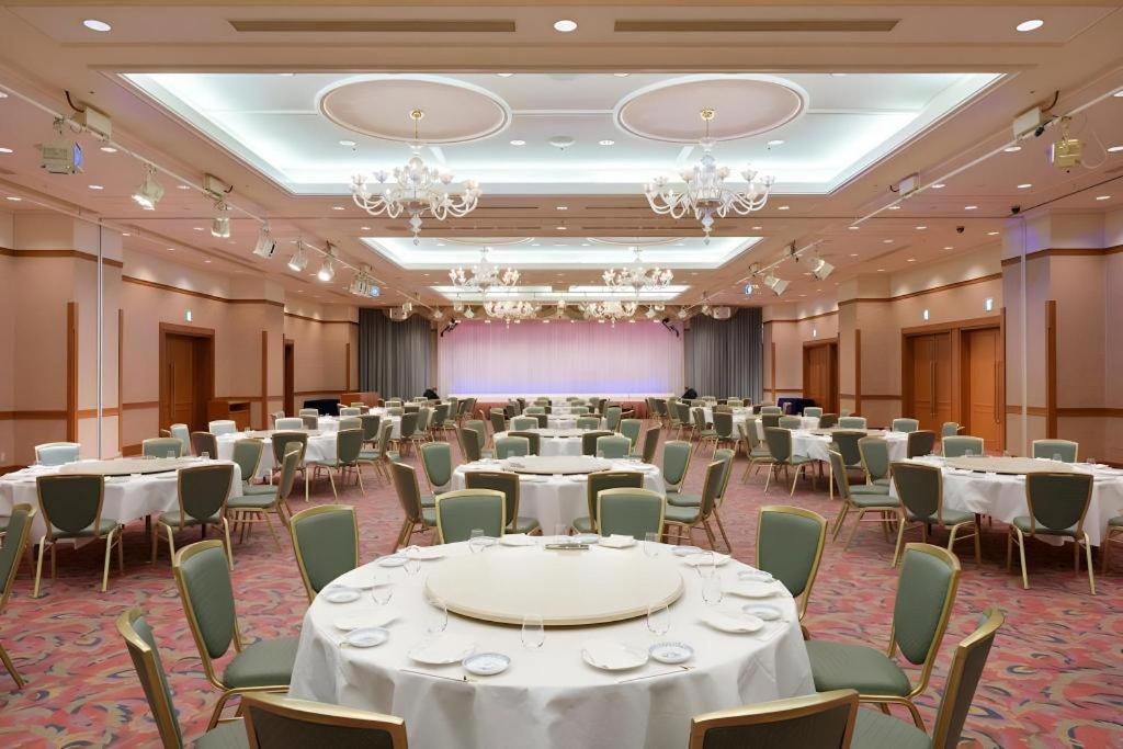 Grand Hotel New Oji Tomakomai Exterior photo
